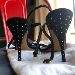sandales de soirée à talons hauts en daim et strass Moschino vintage