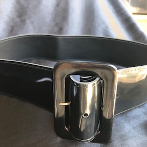 Vintage perfect patent leather belt, 31” X 2-1/4”
