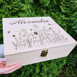 Personalized Wood Keepsake Box: Floral Bee Engraved Memory Box