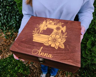 Personalized Sewing Box, Custom Seamstress Gift, Sewing Machine Keepsake Box, Tailor Gift, Crafter Storage Box, Embroidery Gift