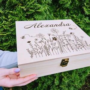 Personalized Pine Wood Keepsake Box: Floral Bee Engraved Memory Box