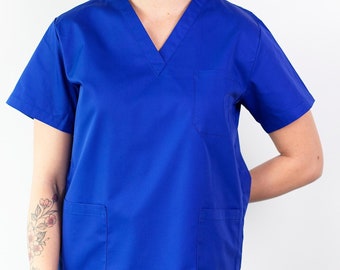 Broderie Personnalisée : Donnez une Touche Unique à Votre Blouse Médicale