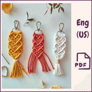 Macrame Heart keychain PDF Tutorial Step by step guide DIY Handmade Valentine's Day Decor Boho style DIY Valentine's day gift Instant