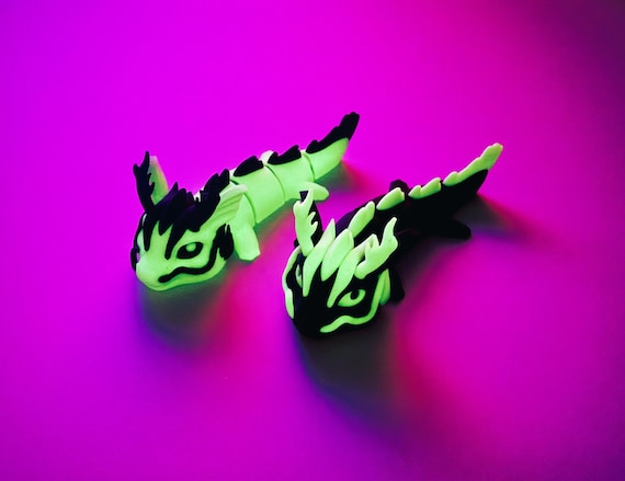 Flexi Dragon Pair: Day and Night (Glow-in-the-Dark)