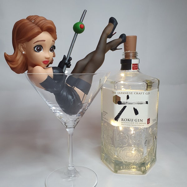 Cocktail Girl