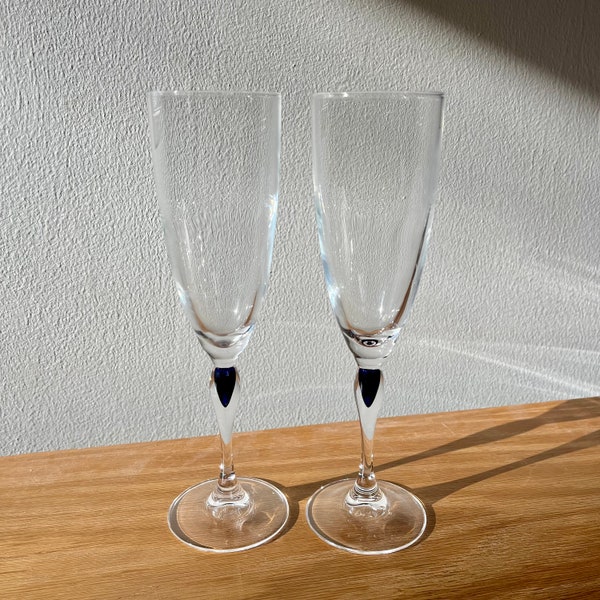 Pair of Cristal D’Arques-Durand "Venise Saphir" Champagne Flutes