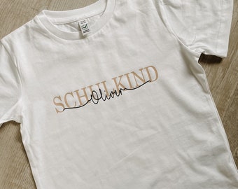 Schulkind T-Shirt | 2022 | T Shirt zur Einschulung | Kindergarten | Kind | Geschenk | Kita