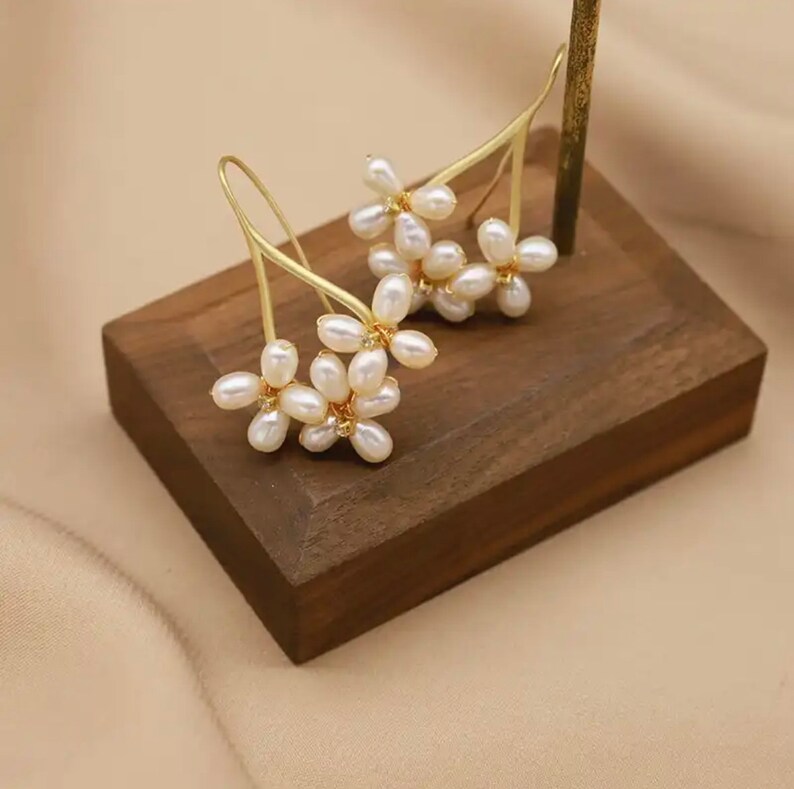Gold Flower Pearl Earrings Pearl Cluster Drop Earrings Etsy