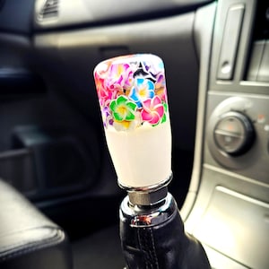 Pommeau de levier de vitesse fleur blanche - levier de vitesse personnalisé fait main M8 M10 M12