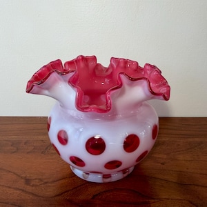 Fenton Coin Dot Glass Vase - Etsy - Page 2