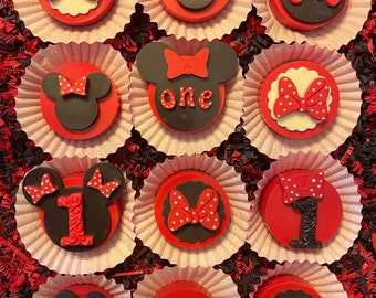 Minnie Mouse chocolate covered Oreos.