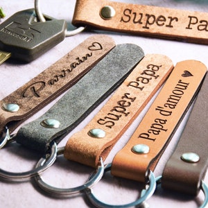 Gepersonaliseerde lederen sleutelhanger, sleutelhanger voor heren, gepersonaliseerd cadeau, peetvader sleutelhanger, lederen sleutelhanger, herencadeau, vader, Vaderdag afbeelding 1