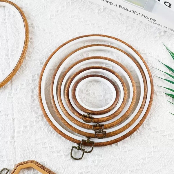 Embroidery Circle Hoops Set | Plastic Round Hoop For Embroidery Cross Stitch | Imitated Wood Punch Needle Display Frame | Vintage Style Hoop