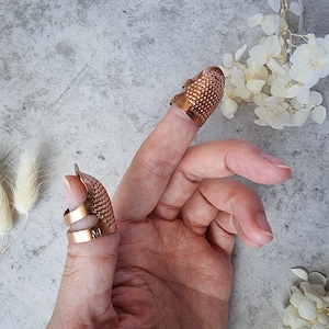 Sewing Thimble Finger Protector For Needlework | Retro Handwork Metal Brass Sewing Thimble | Embroidery Needlework Sewing Thimble Tools