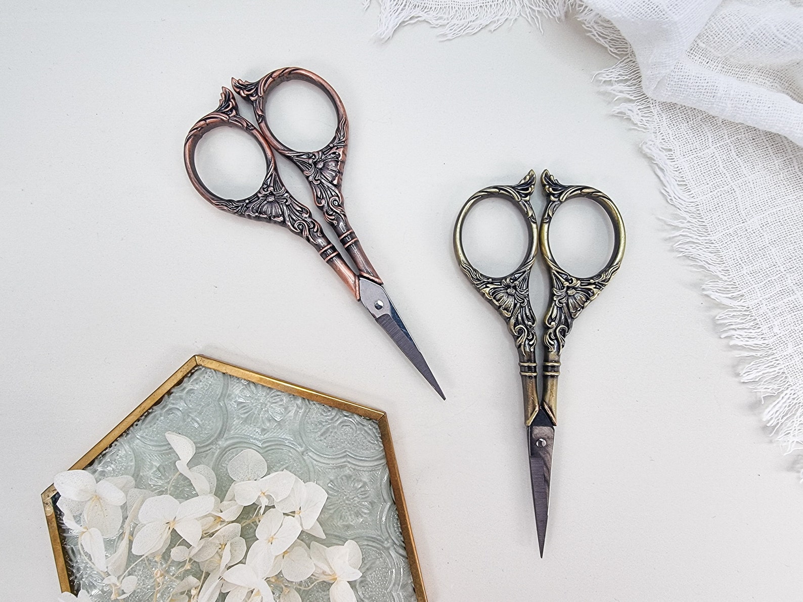 Floral Embroidery Thread Scissors for Crafting Vintage Ripple Handle ...