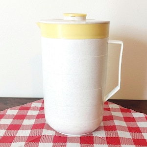 Vintage Cornish Therm-O-Pitcher in Pastel Yellow with Lid  1970s Pitcher