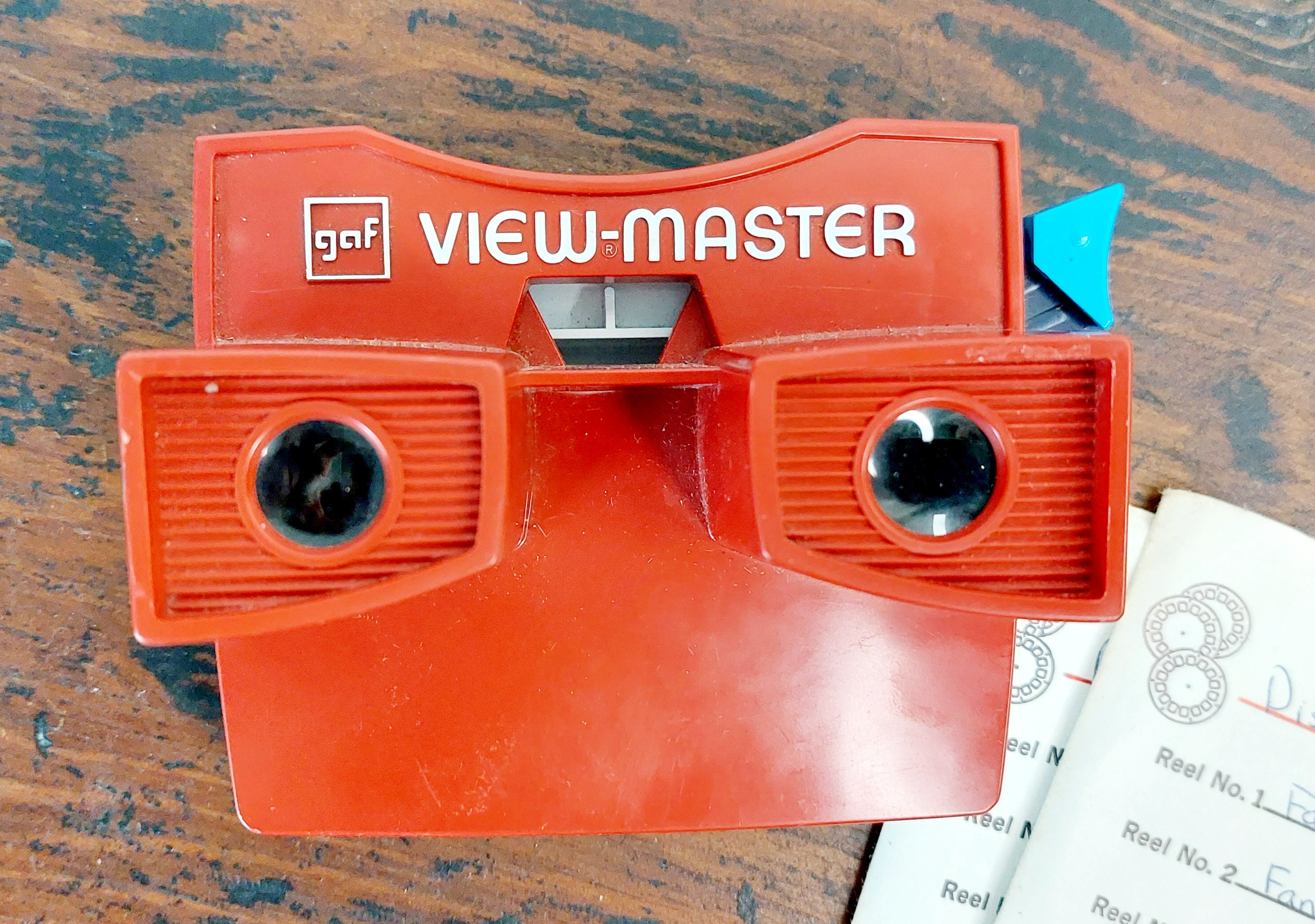 Vintage 1970s View-master Model G Bakelite Red/white With 6 Disney