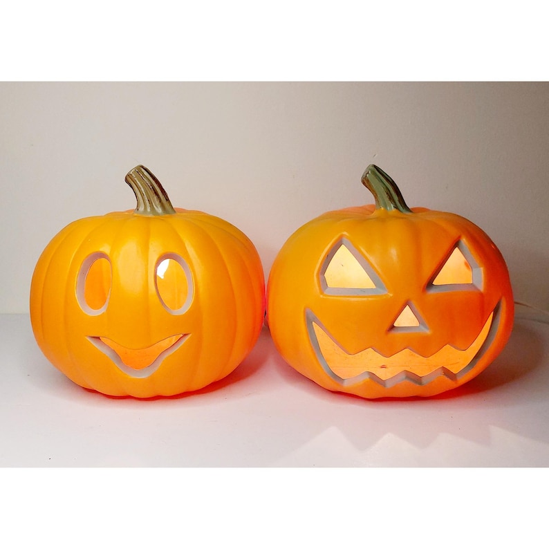Vintage GEMMY Foam Blow Mold Light up 8 1/2 in Halloween Pumpkin Jack O ...