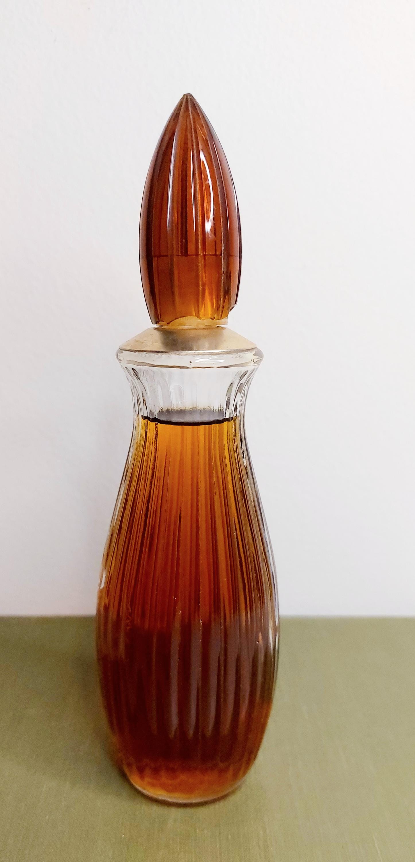 Vintage Revlon Intimate Eau De Toilette Splash 4 Fl Oz With