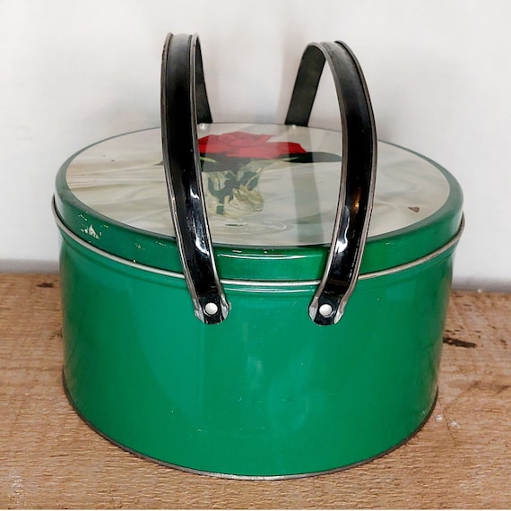Vintage Oval Tin Litho Lunch Box Pail Double handle, midcentury
