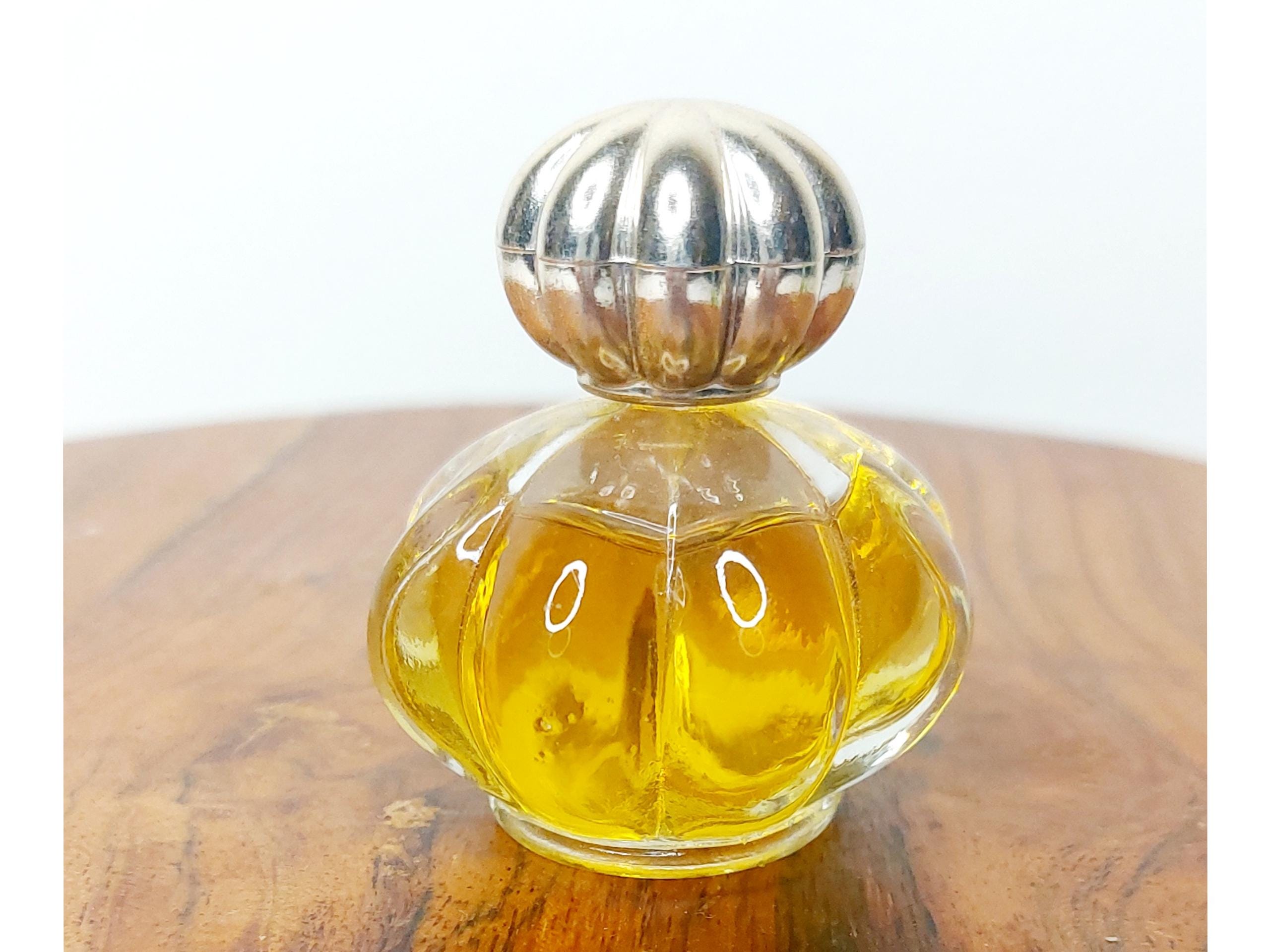 Vintage 1950s Avon MINUETTE Elusive Cologne .5 Fl Oz. Purse Size