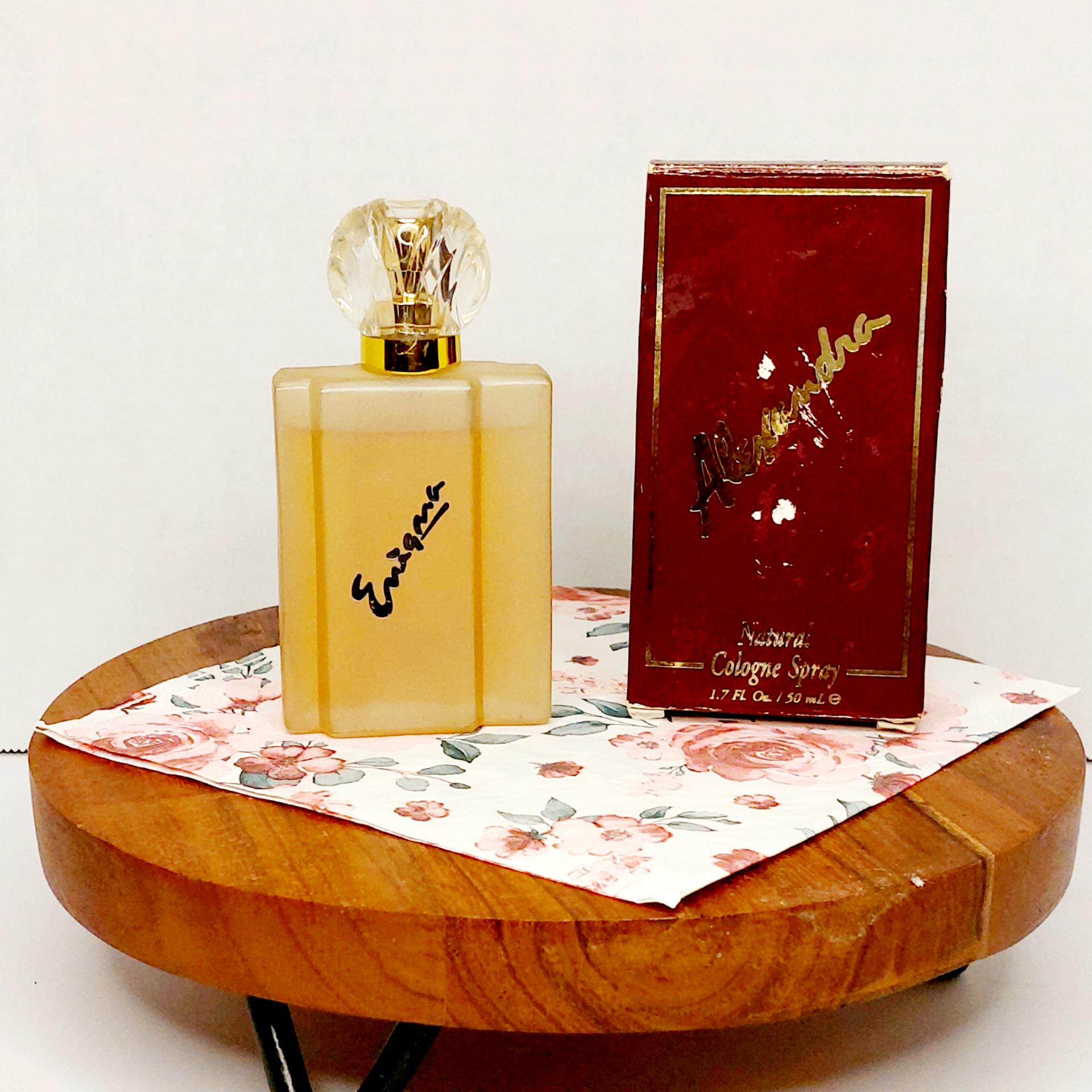 フォーファム 旧ボトル Vintage 1998 ENIGMA Natural by Alexandra De Markoff 50 Ml/ 1.7 Oz