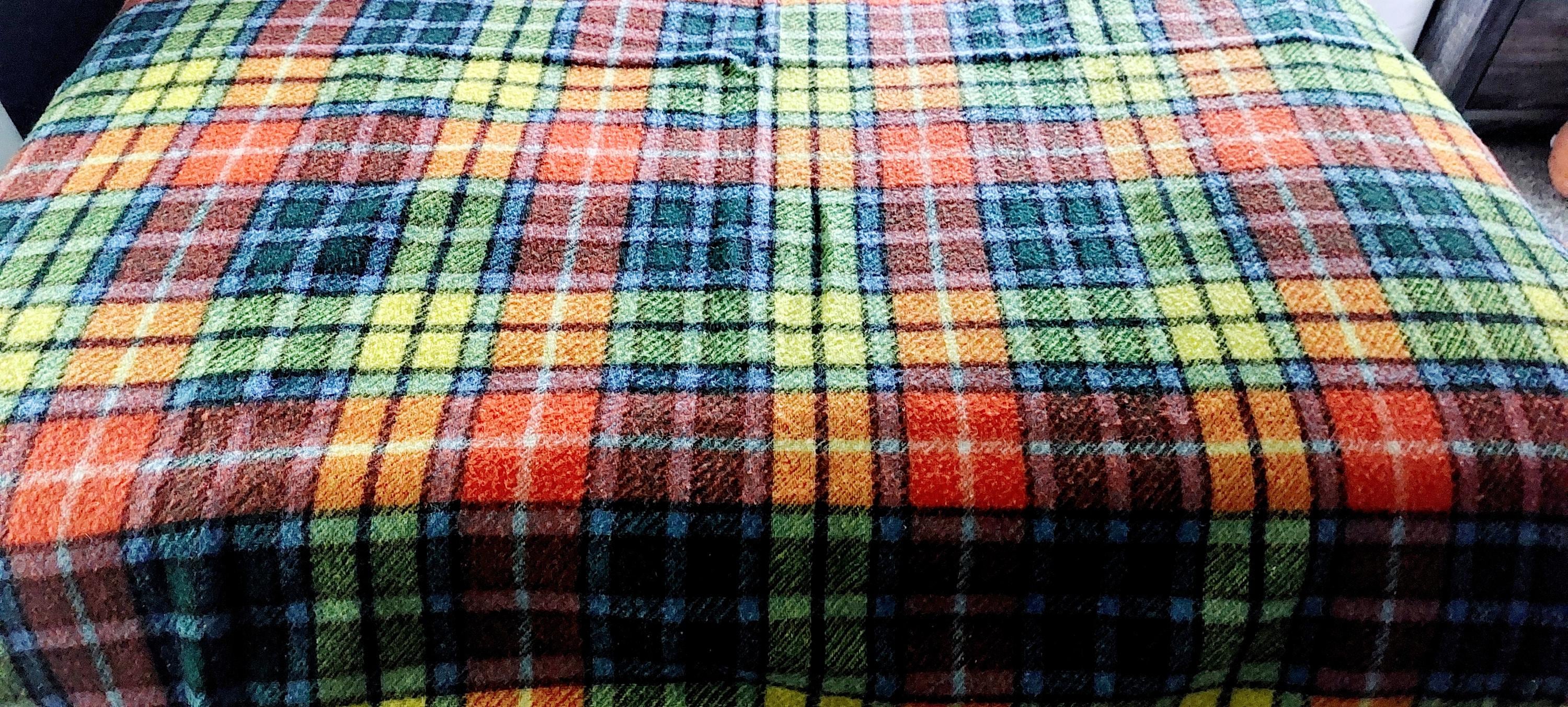 1970s Cannemara Big size Wool Blanket MADE IN REPUBLIC 1970s Cannemara Big size Wool Blanket MADE IN REPUBLIC