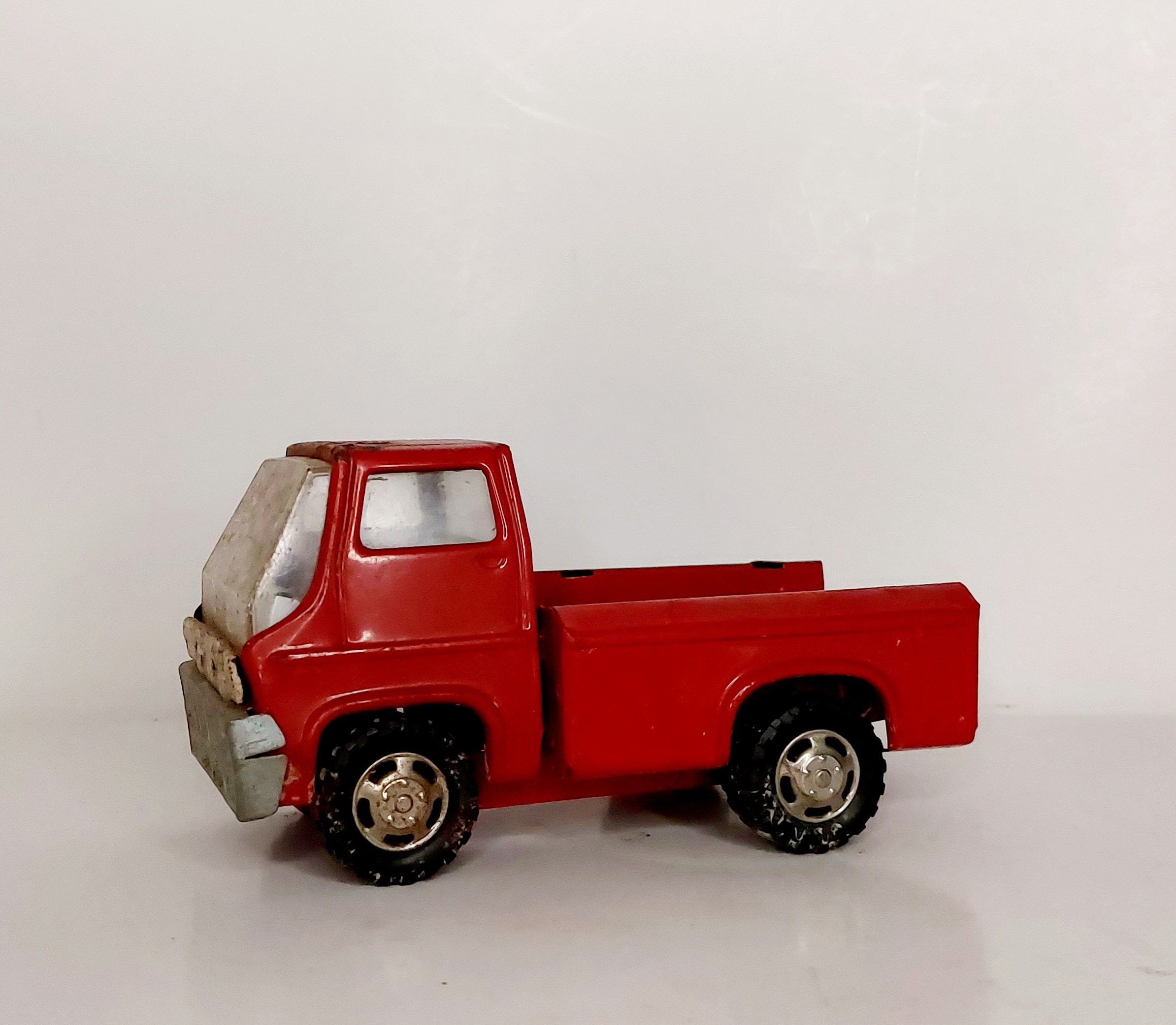 Vintage 1968 Marx Red Delivery Truck Pressed Folded Steel, Vintage Marx