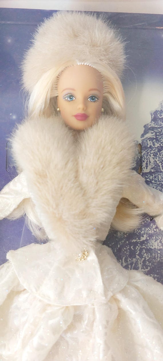 1998年バービーBarbieウィンターイブニング　ヴィンテージ ドレス Vintage 1998 Winter Evening Barbie Doll Special Edition Mattel