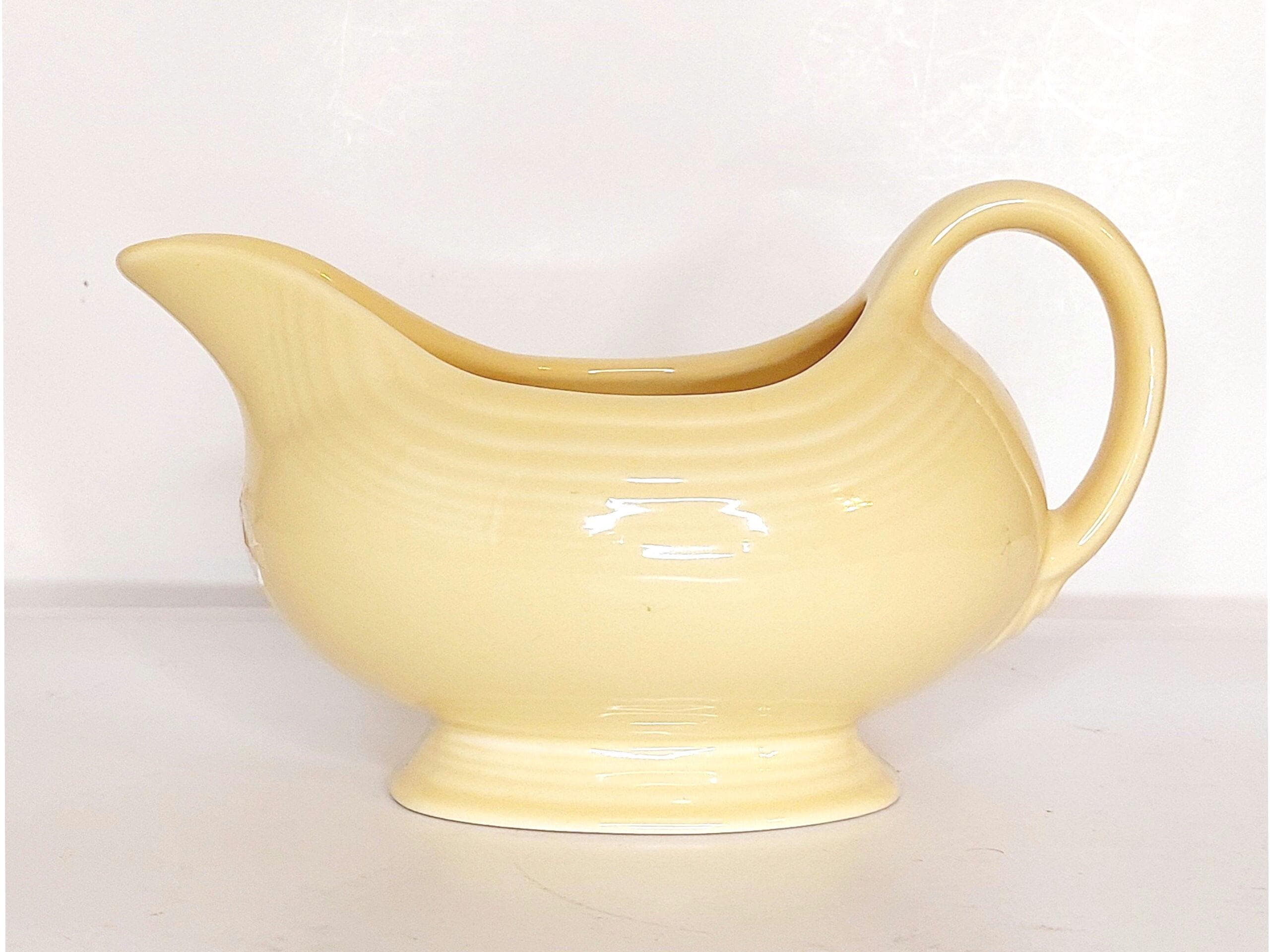 Vintage Fiestaware Yellow Gravy Boat Sauce Pitcher Homer Laughlin