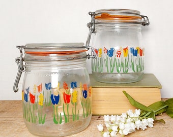 ARC France Glass Mason Jar Canisters , Tulip  Design 1980s set of 2