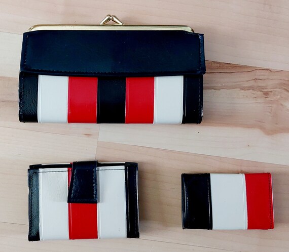 Vintage Clutch Purse Wallet and Key Holder Set by… - image 2