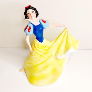 Vintage Scmid Disney Snow White  Figure made in Japan