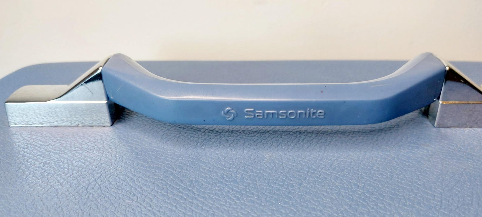 Vintage samsonite saturne bleu valise à coque dure 20 x