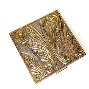 Vintage 1930s Ornate Silver Powder Evan Compact, silver tone, Women&#39;s Art Nouveau Compact