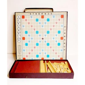 Vintage 1953 Scrabble Game Maroon box  Complete set Excellent condition