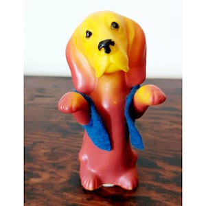 Vintage Dog Spinning Wind up Toy