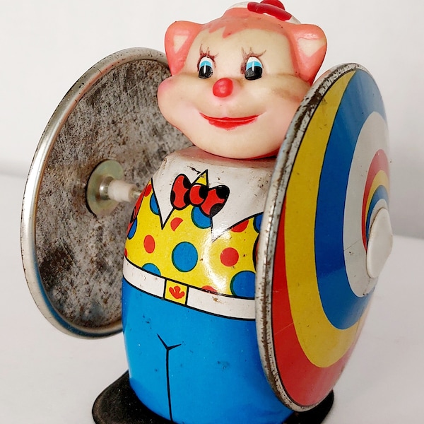 Vintage Tin Cat Clown Wind Up Toy Made In China