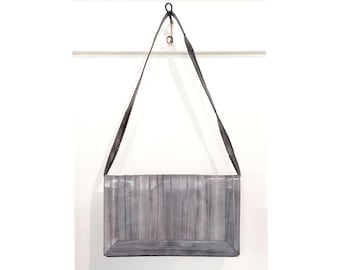 Vintage 1980s Genuine Eel Skin Leather Grey Handbag Purse  display picture 1