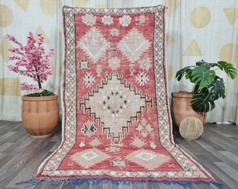 Tappeto Boujaad vintage marocchino - Tappeto geometrico rosso in lana - tappeti per soggiorno 4 x 8 piedi