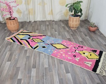 Uniek veelkleurig vloerkleed Runner 2,6x10 ft - Marokkaans tapijt Halloper - Berber Kleurrijk Runner Tapijt, Halkleed en Keukenloper.