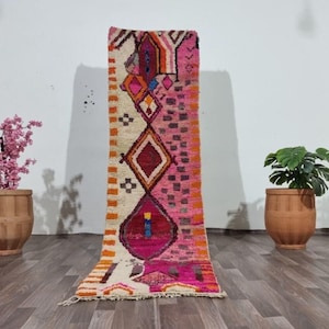 Alfombra marroquí hecha a mano: colorida alfombra bereber de lana