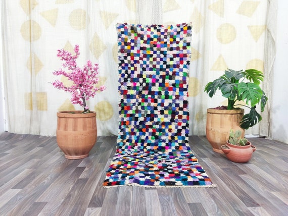幾何学模様の多色ラグ モロッコ 手織り ランナーラグ ゴージャス