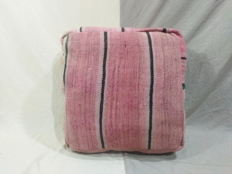 Unique Geometric Kilim Pouf ,Cozy Chic Berber pouf ,Moroccan Wool pouf ,Handmade Moroccan Pouf ,Bohemian Sofa Pouf ,Ottoman Berber old Pouf zdjęcie 2