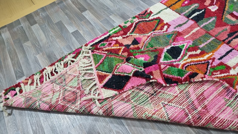 Magnifique tapis en laine multicolore, tapis marocain rouge, tapis géométrique unique, tapis boujaad coloré, tapis marocain de haute qualité, tapis géométriques uniques image 9