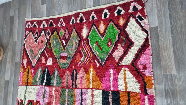 Magnifique tapis en laine multicolore, tapis marocain rouge, tapis géométrique unique, tapis boujaad coloré, tapis marocain de haute qualité, tapis géométriques uniques image 8