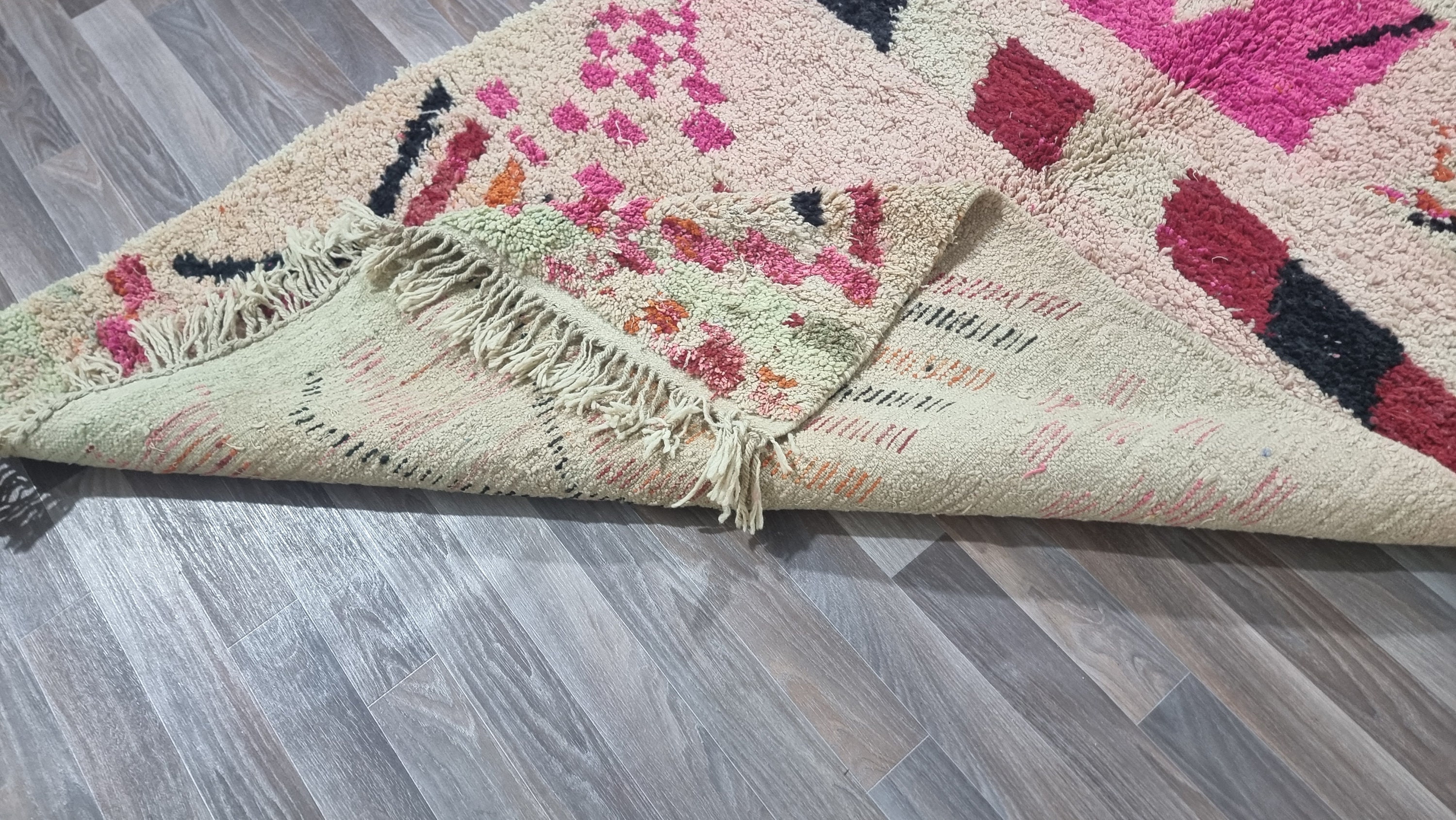 ベニオレイン カラフル ラグ - 大きなストライプ柄 エアラグ 手編み