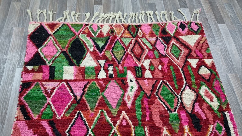 Magnifique tapis en laine multicolore, tapis marocain rouge, tapis géométrique unique, tapis boujaad coloré, tapis marocain de haute qualité, tapis géométriques uniques image 7