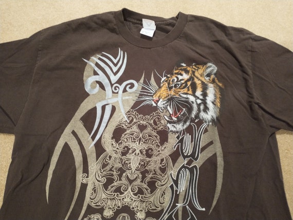 Vintage Wild Tiger T Shirt Size X Large 100 Perce… - image 2