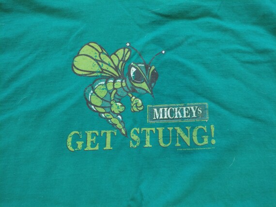 Vintage Mickeys Get Stung T Shirt Size XXLarge 10… - image 2